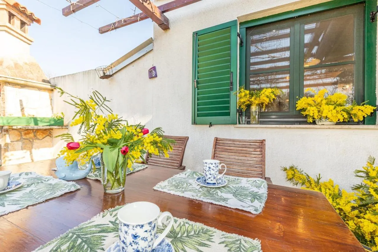 Holiday Home Cohar Rovinj 0*,  Croatia