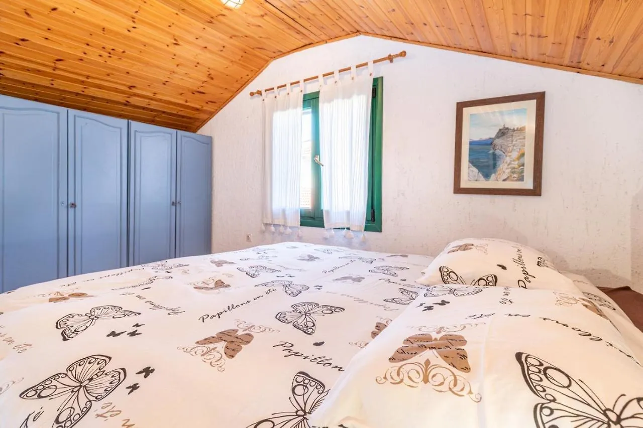 Apartment Holiday Home Cohar Rovinj
